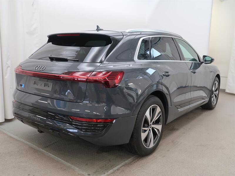 Audi Q8 e-tron vaihtoauto