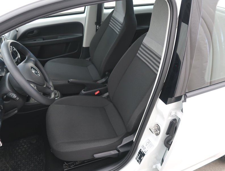 Volkswagen up! vaihtoauto