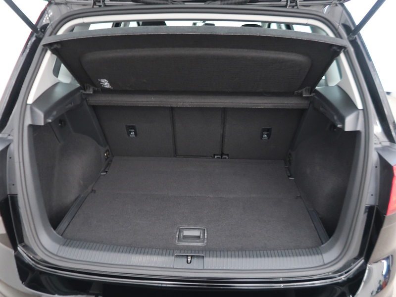 Volkswagen Golf Sportsvan vaihtoauto