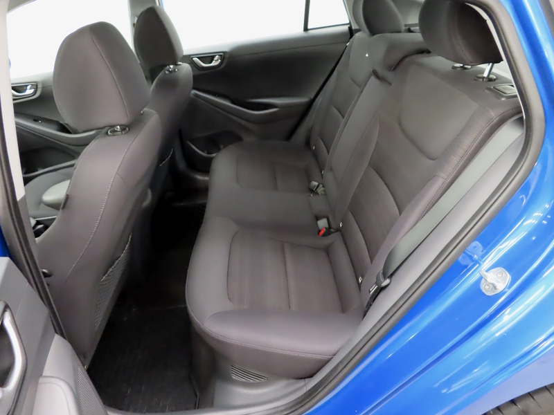 Hyundai IONIQ hybrid vaihtoauto