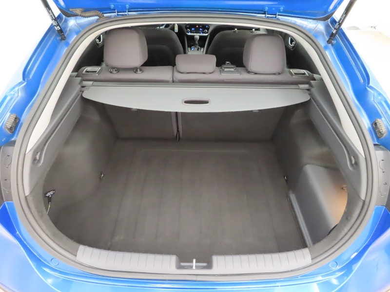 Hyundai IONIQ hybrid vaihtoauto