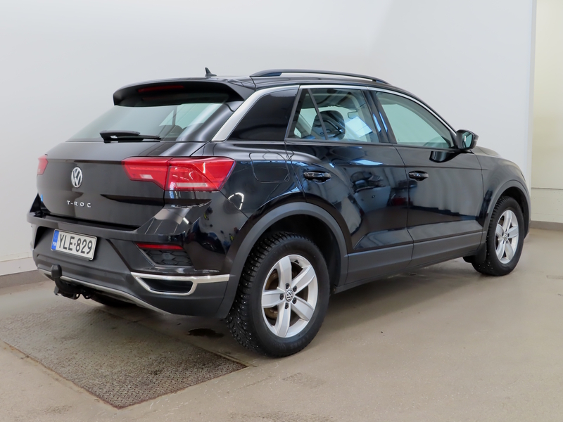 Volkswagen T-Roc vaihtoauto