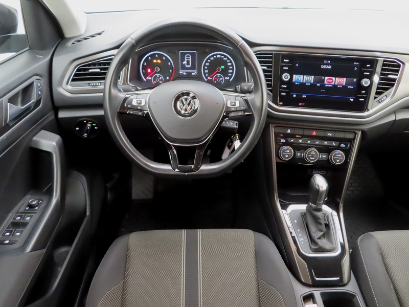 Volkswagen T-Roc vaihtoauto