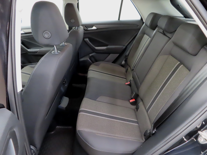 Volkswagen T-Roc vaihtoauto