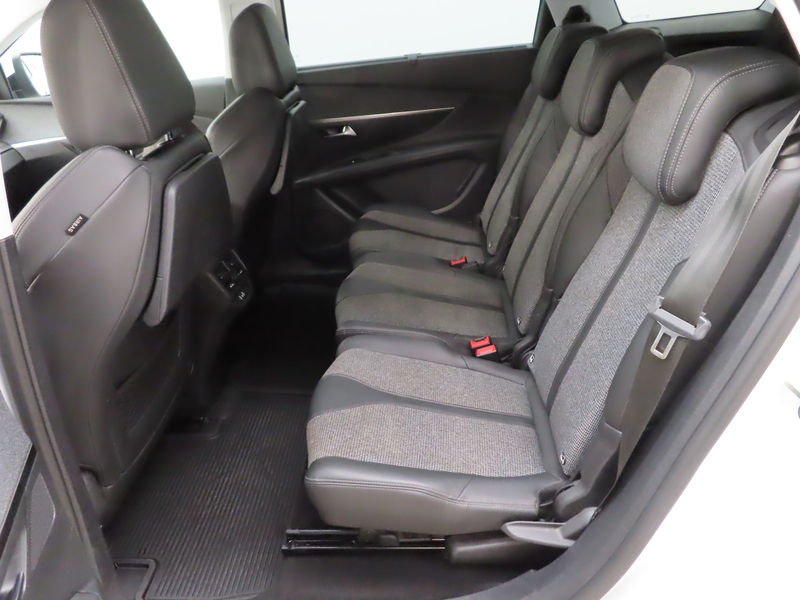 Peugeot 5008 vaihtoauto