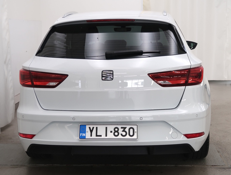 SEAT Leon ST vaihtoauto