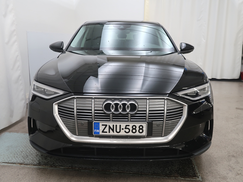 Audi e-tron vaihtoauto