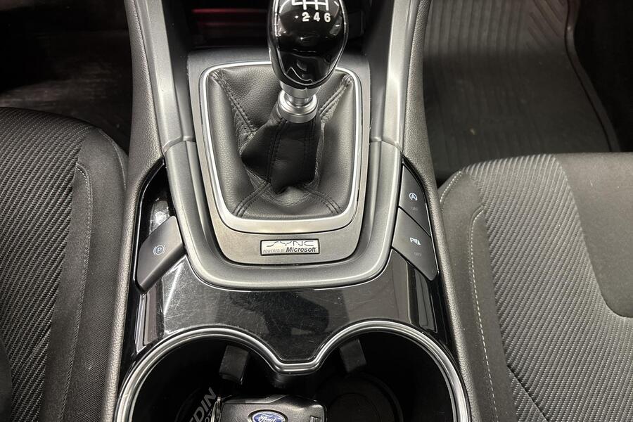 Ford Mondeo vaihtoauto