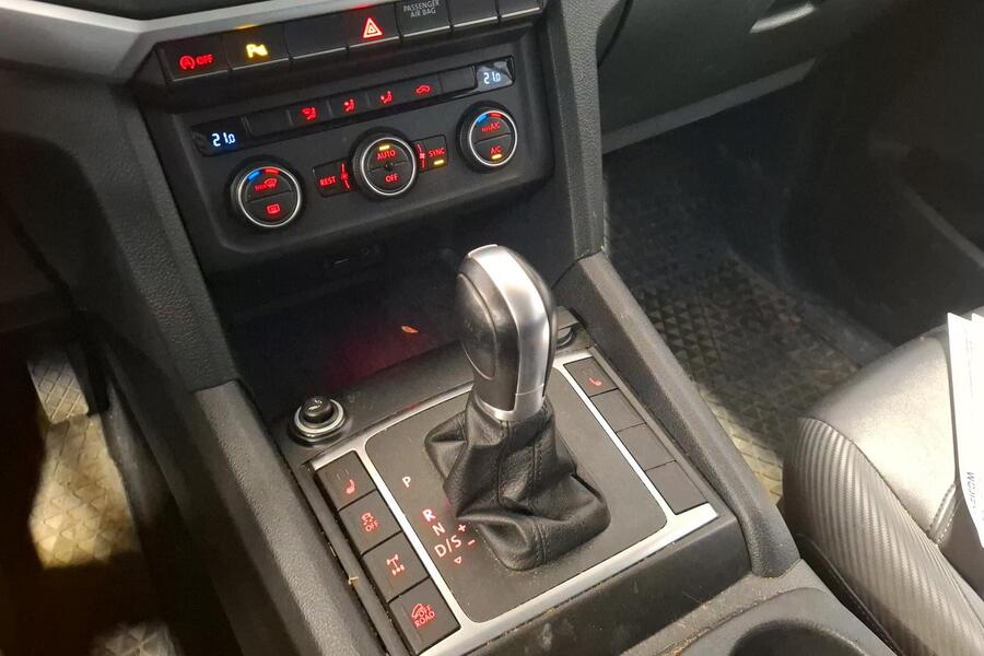 Volkswagen Amarok vaihtoauto