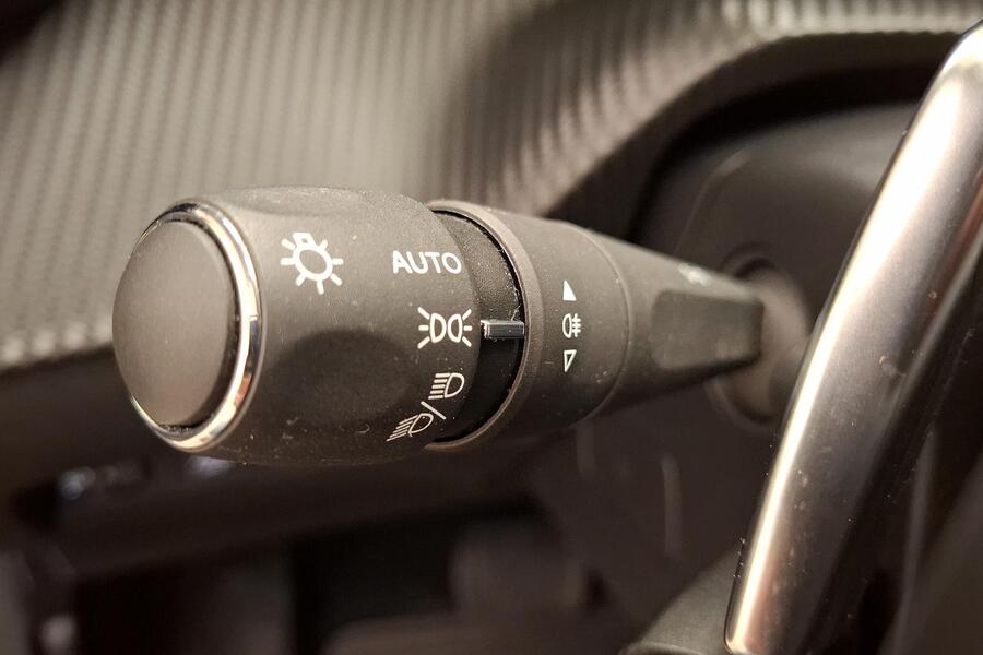 Peugeot 208 vaihtoauto