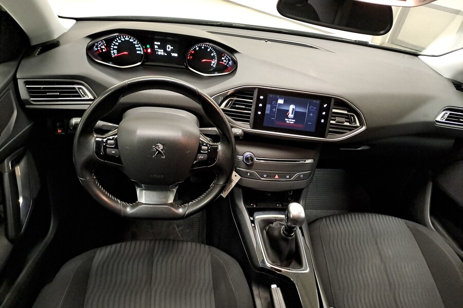 Peugeot 308 vaihtoauto