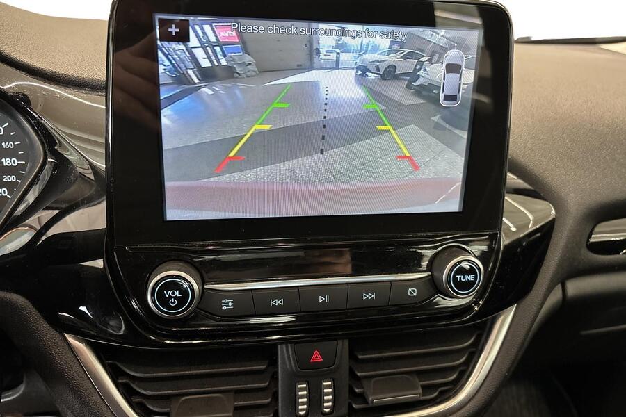 Ford Fiesta vaihtoauto