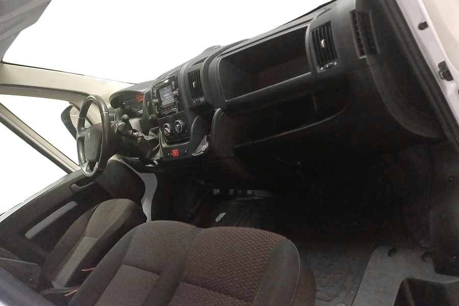 Peugeot Boxer vaihtoauto