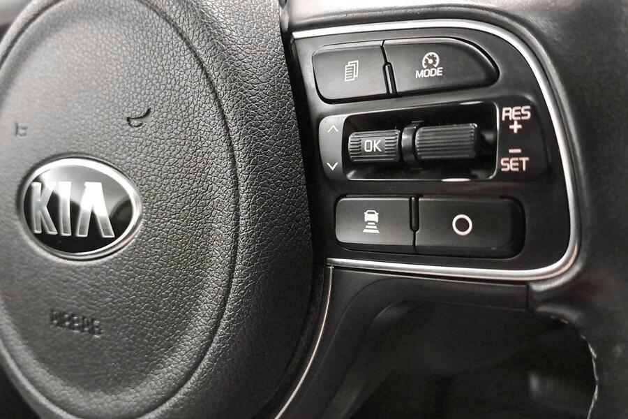 Kia Niro plug-in vaihtoauto