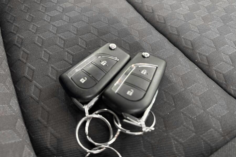 Mazda Mazda2 Hybrid vaihtoauto