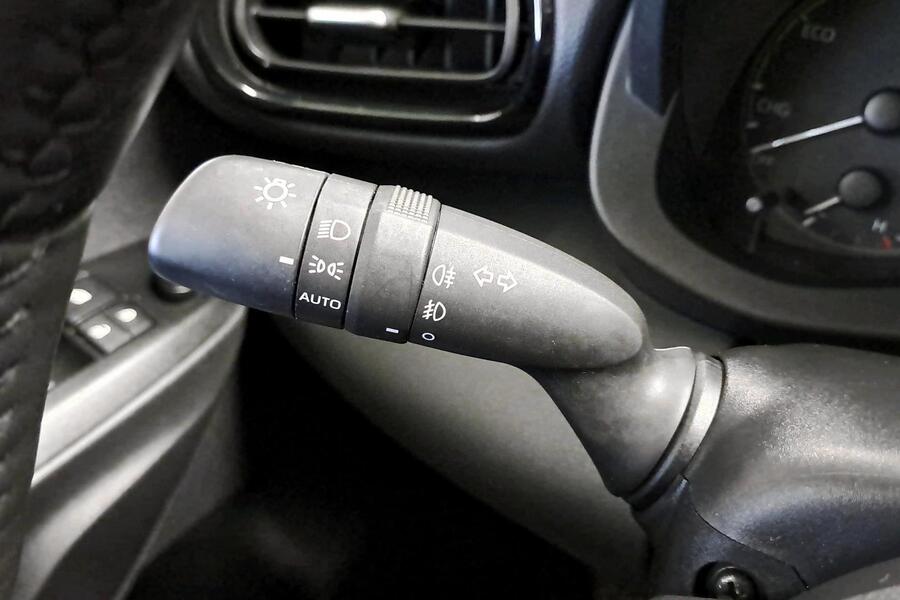 Mazda Mazda2 Hybrid vaihtoauto