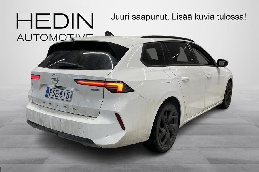 Opel Astra vaihtoauto