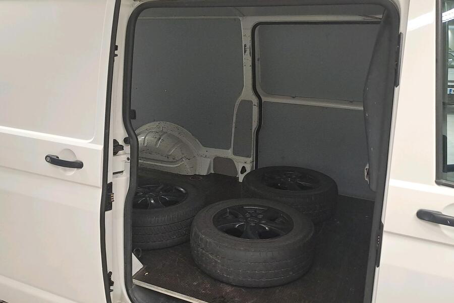 Volkswagen Transporter vaihtoauto