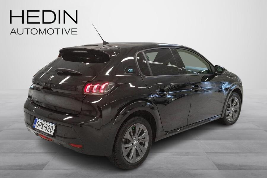 Peugeot e-208 vaihtoauto