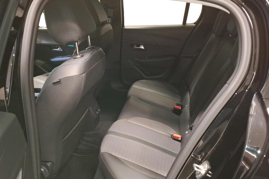 Peugeot e-208 vaihtoauto