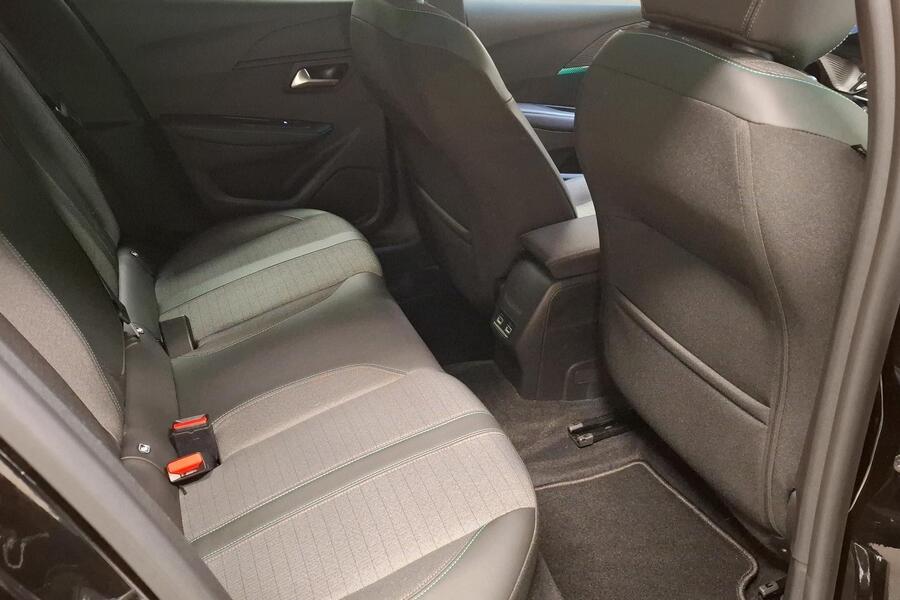 Peugeot e-208 vaihtoauto