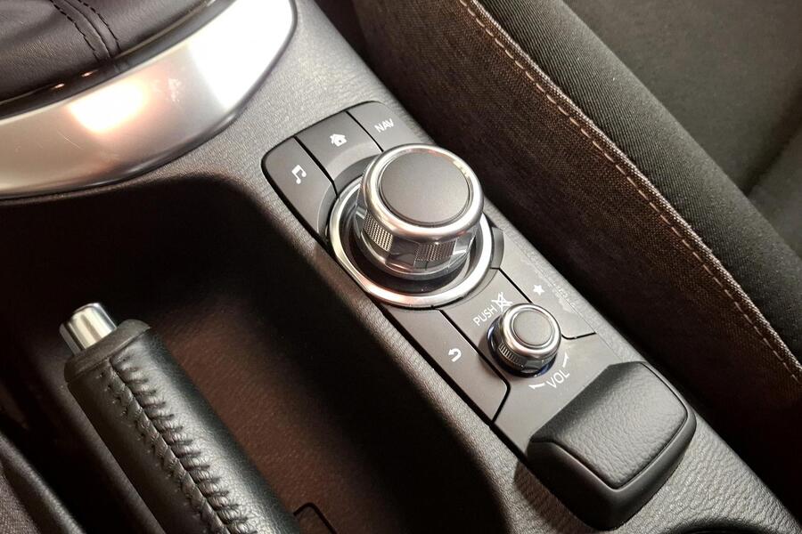 Mazda Mazda2 Hybrid vaihtoauto