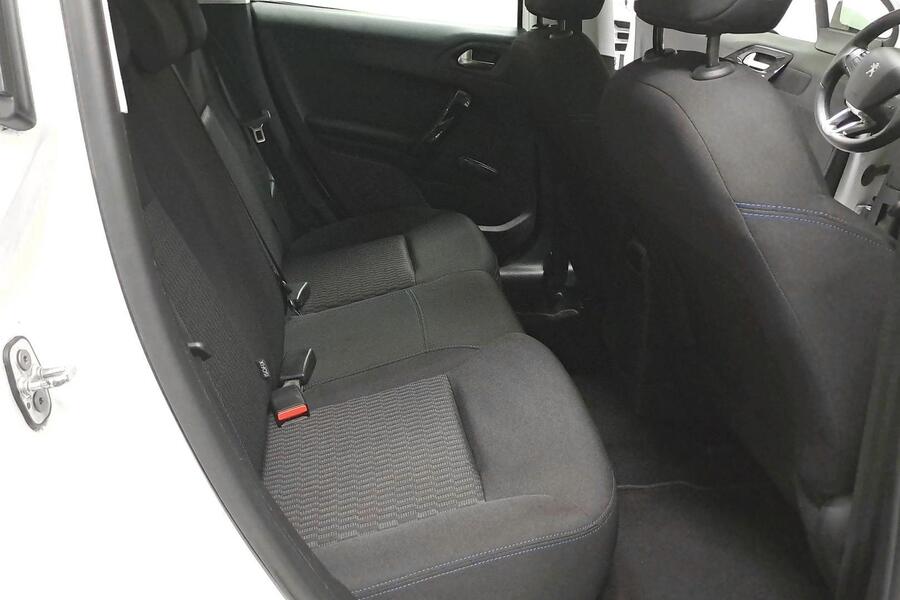 Peugeot 208 vaihtoauto