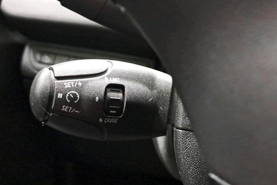 Peugeot 208 vaihtoauto