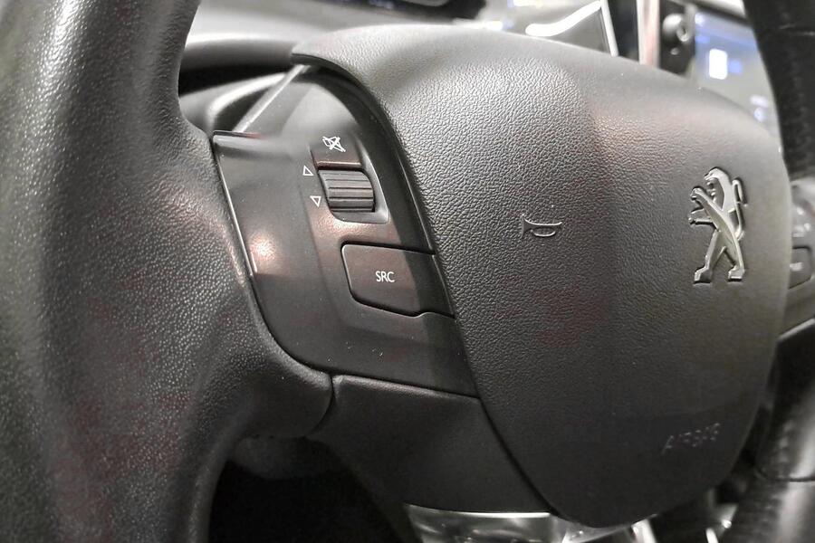 Peugeot 208 vaihtoauto