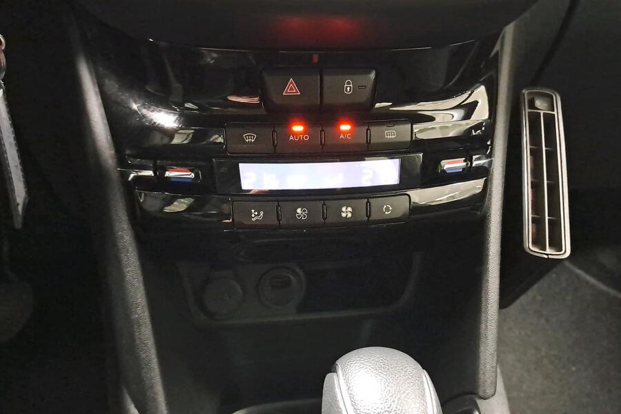 Peugeot 208 vaihtoauto