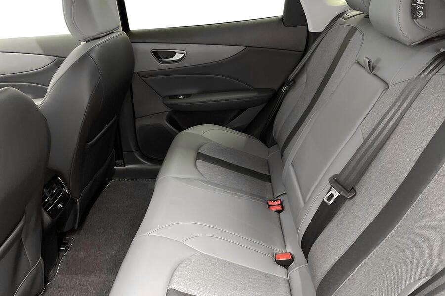 MG MGS5 EV vaihtoauto