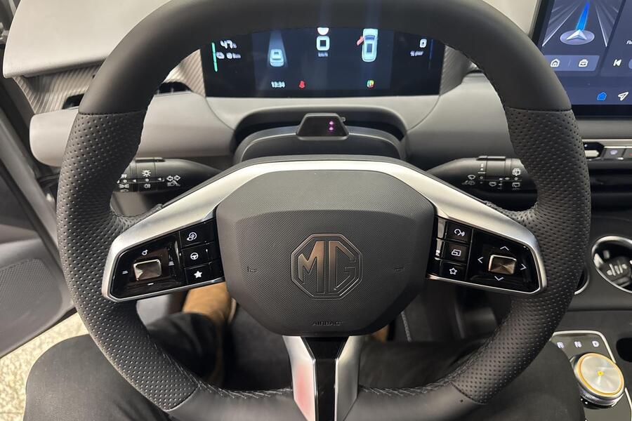 MG MGS5 EV vaihtoauto