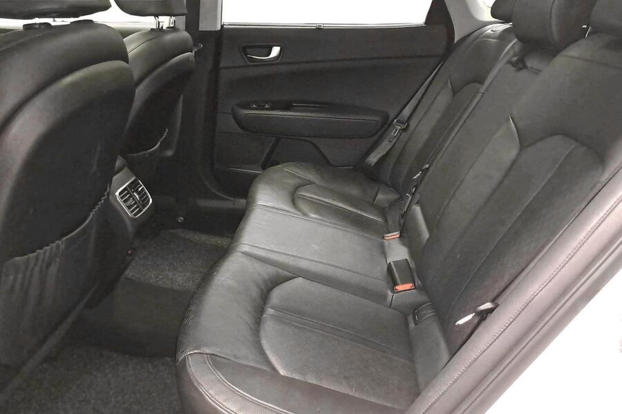 Kia Optima vaihtoauto