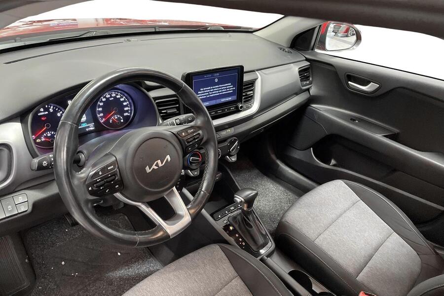 Kia Stonic vaihtoauto