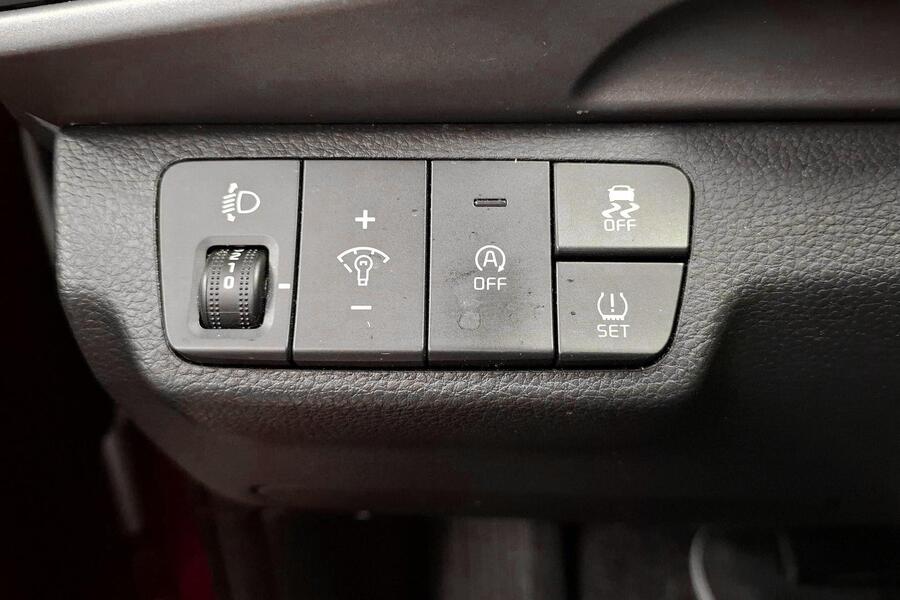 Kia Stonic vaihtoauto