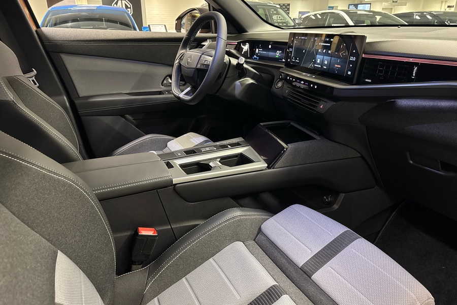 Opel Grandland vaihtoauto