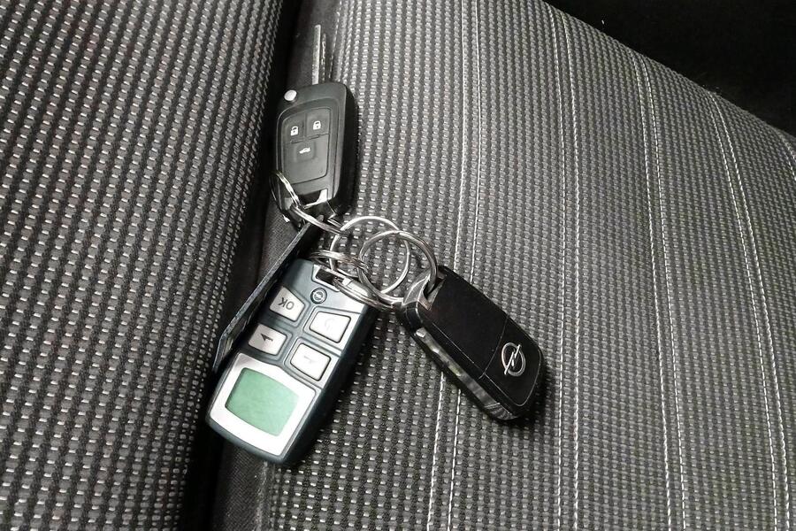 Opel Insignia vaihtoauto