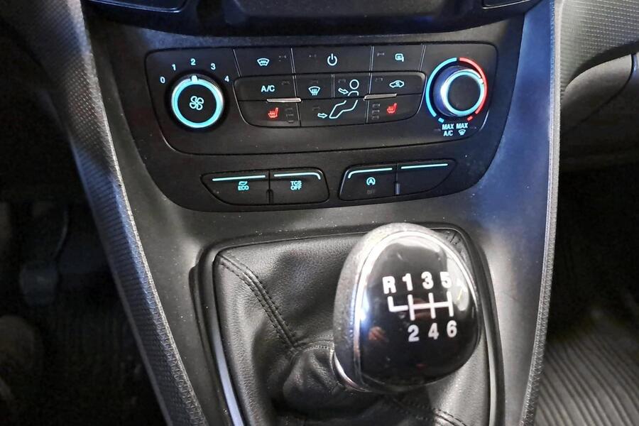 Ford Transit Connect vaihtoauto