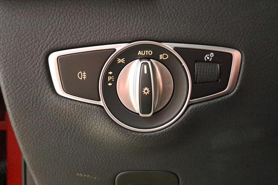 Mercedes-Benz EQC vaihtoauto