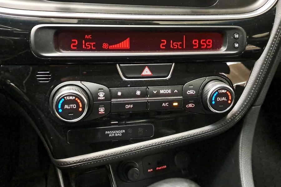 Kia Optima vaihtoauto