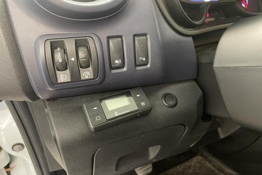 Opel Vivaro vaihtoauto