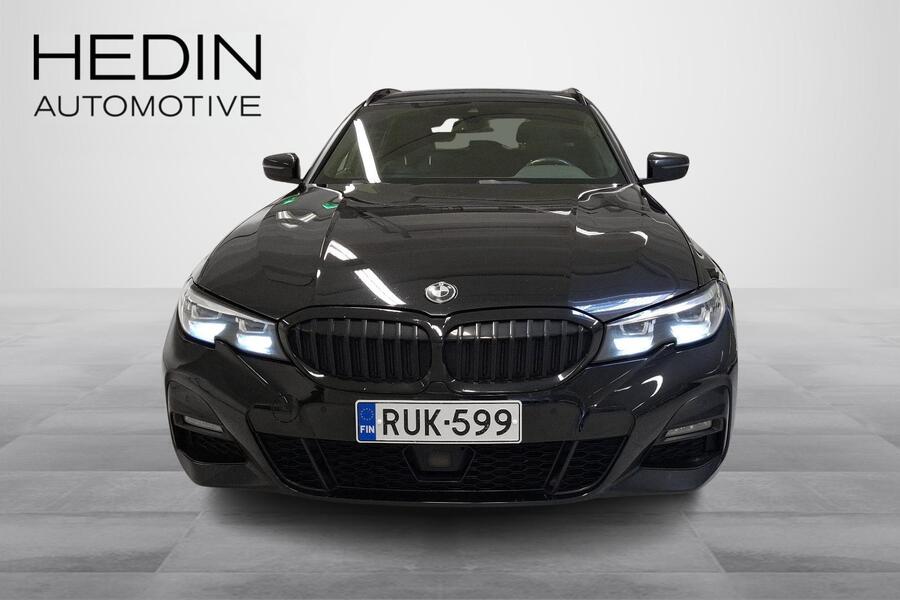 BMW 320 vaihtoauto