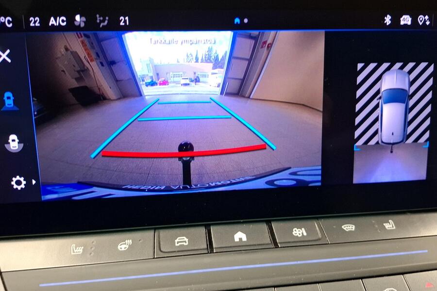 Opel Astra vaihtoauto