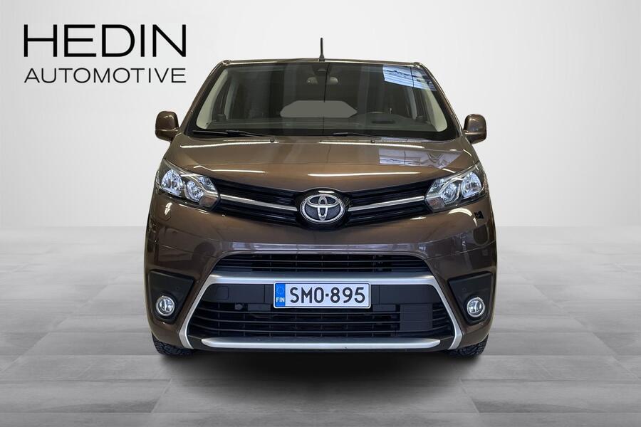 Toyota Proace Verso vaihtoauto