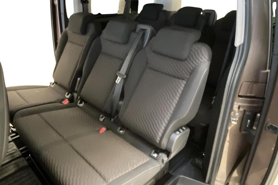 Toyota Proace Verso vaihtoauto