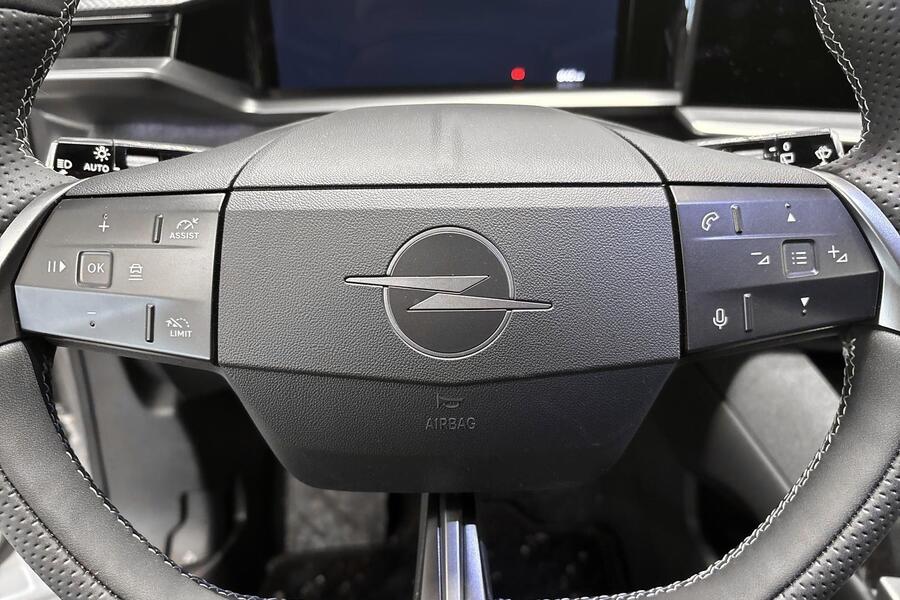 Opel Grandland vaihtoauto