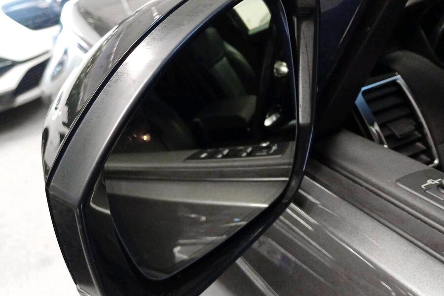 Land Rover Discovery vaihtoauto