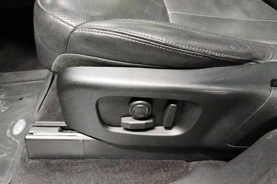 Land Rover Discovery vaihtoauto