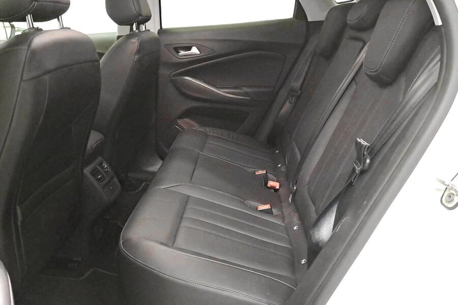 Opel Grandland X vaihtoauto