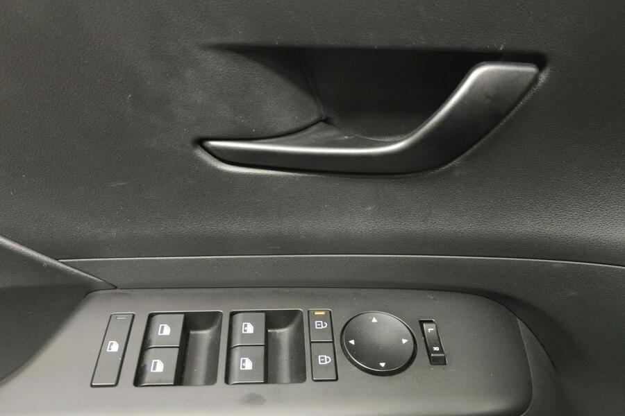 Hyundai KONA Hybrid vaihtoauto